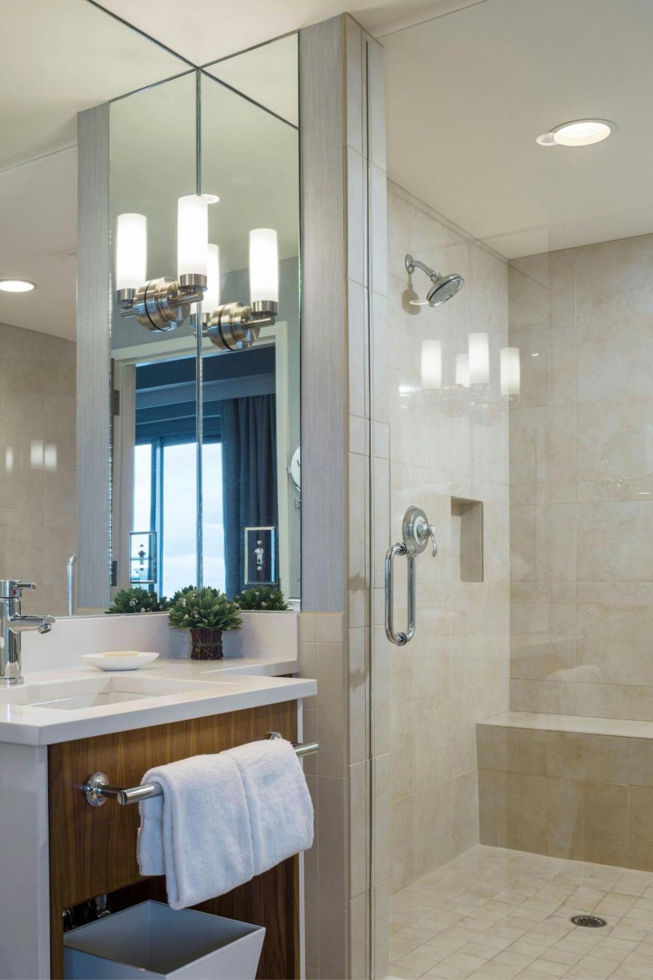 Готель Courtyard Burlington Harbor Екстер'єр фото